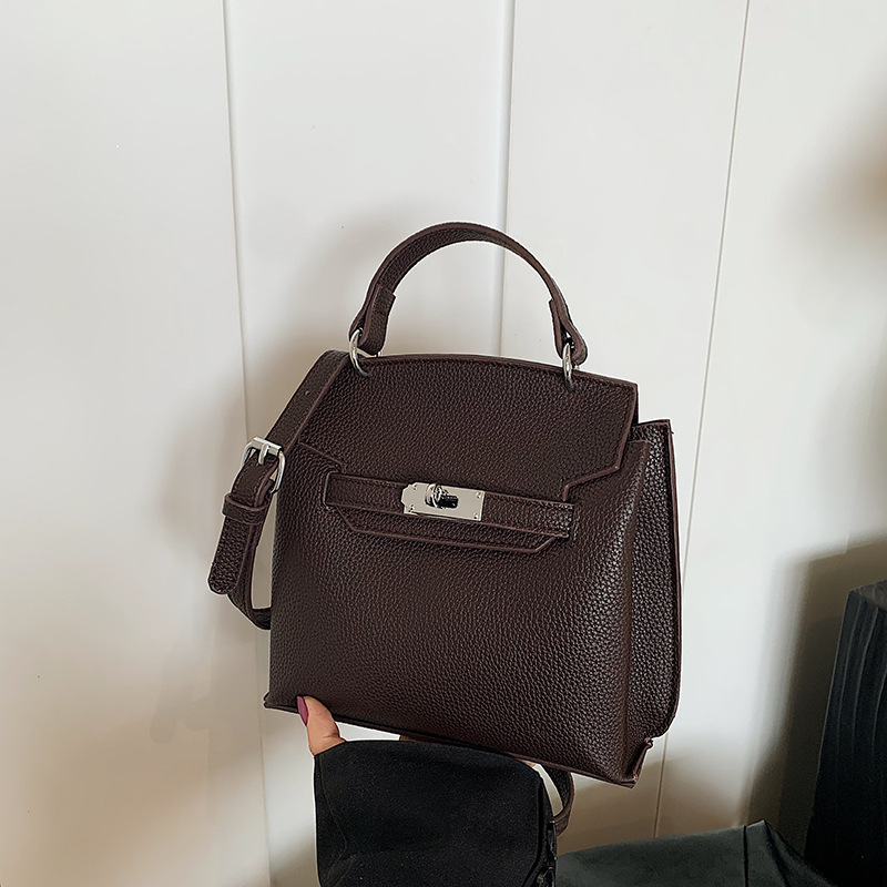 Women Shoulder Fashion Simple Casual Style Versatile Retro Designer hot High-end Small Bag Triple Black Brown Coffee Free shipping