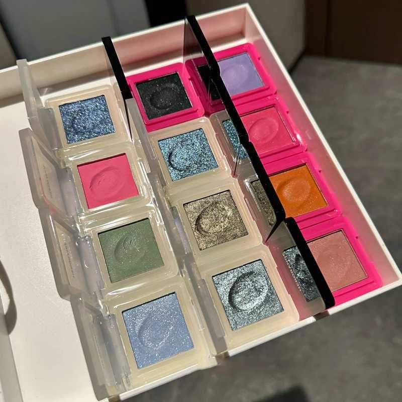 Herorange Youth Monochrome makeup eye shadow is a natural and delicate matte potato eye shadow plate with pearl light and fine flash W241230