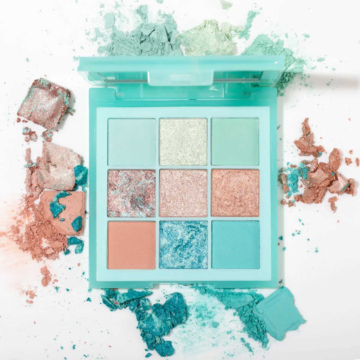 The popular green eye shadow palette in 2024 natural and shimmer appearance pearl matt waterproof not easy to darken the earth nine grid eyes W241230