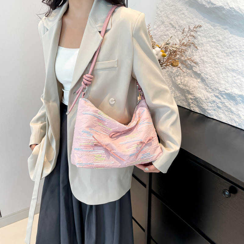 Trendy Western Style Large Capacity 2024 New Summer Leisure Embroidery Thread Commuting Dumplings Single Shoulder Cross Shoulder Tote Women's Bag