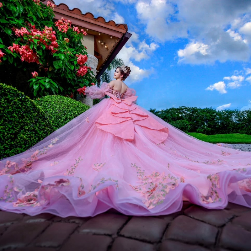 Pink Quinceanera Dresses Ball Gown Off The Shoulder Bow Beads Tull Puff Sleeve Corset Party Birthday Sweet 16 Vestido De 15 Anos