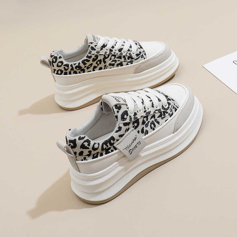 Spring White Shoes Korean Female Students Height Thick soled Sports Board Shoes Casual Shoes Female