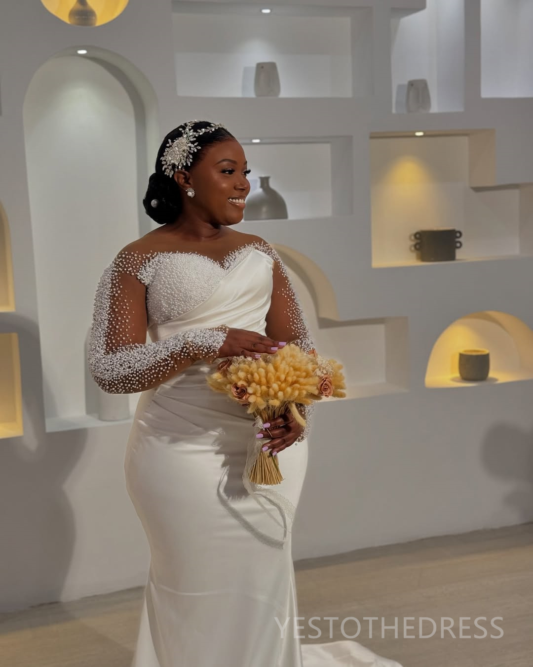 2025 African Wedding Dress Bridal Gowns Plus Size Mermaid Wedding Gowns Crystals Neck Pearls Beaded Lace Gowns For Nigeria Black Women Marriage D461