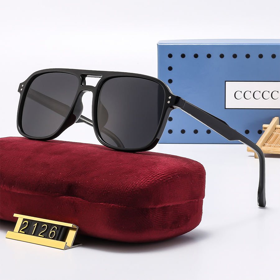 Designer Sunglasses Unisex Classic Regulars Sunglassesed Ornamental Retro Rendering Casual Fashion Sunglasses With 4 Colors Options