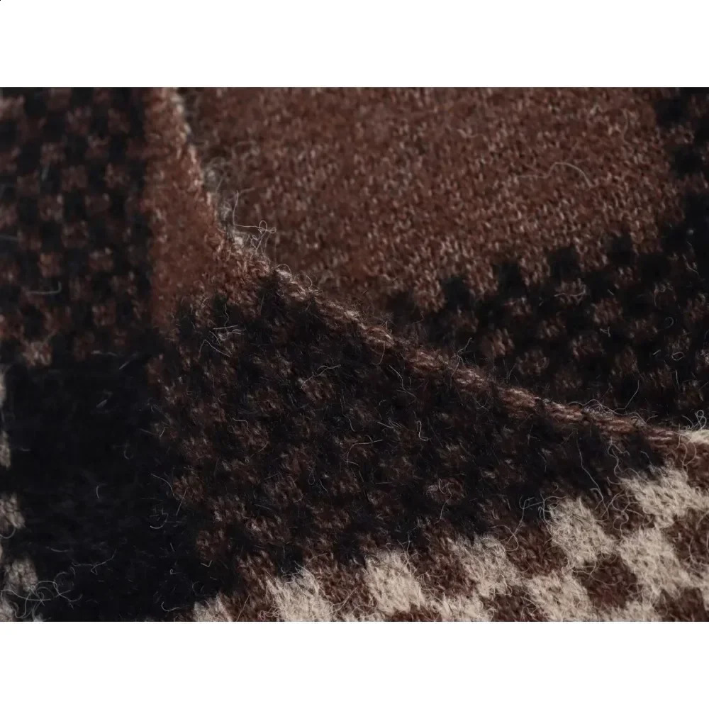 2024 Spring and Autumn Womens Temperament Fashion Casual Versatile Zipper Pocket Lapel Plaid Printed Jacket Blouse 241230