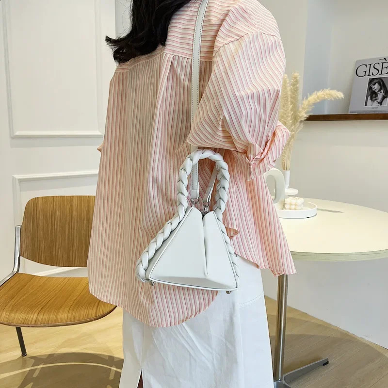 Evening Clutch Bag Triangular Pyramid Special Elegant Woman Party bags Vintage Fashion Purse Handbags 241231