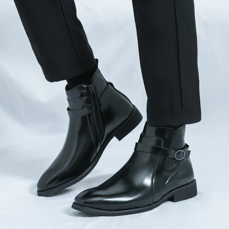 Side link pointed Martin boots men British style leather boots Brock high top mens casual leather shoes 241231