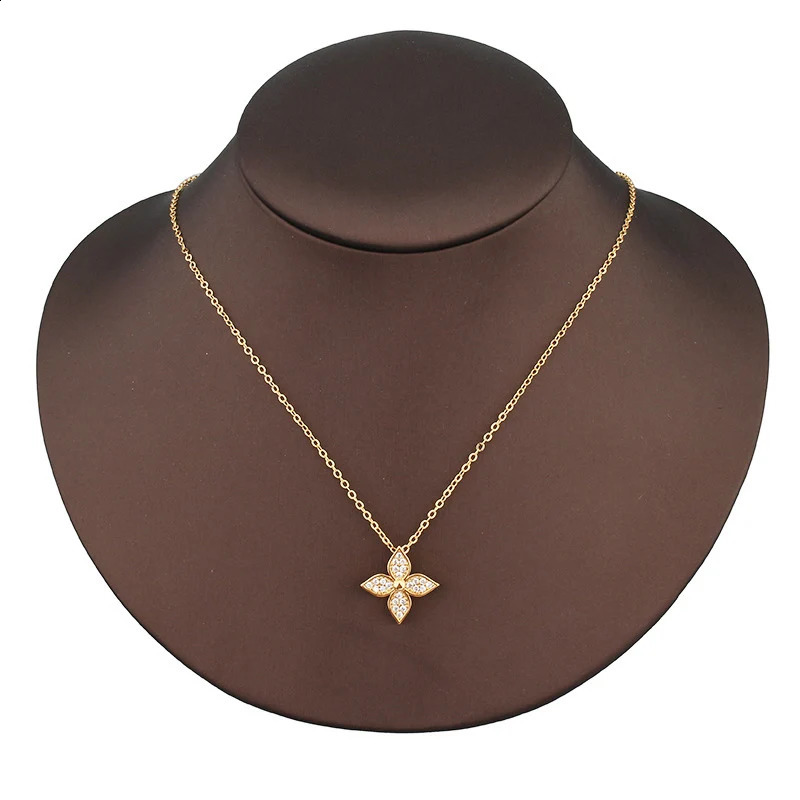 European and American Fashion Flowers Steel Micro-Inlaid Zircon Necklace Earrings Ring Retro Suit 241226