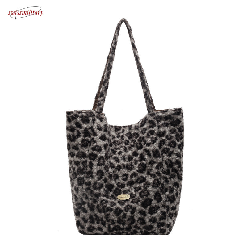 New large capacity high-end commuting tote for women, fashionable and versatile single shoulder handbag, internet famous armpit bag #30 swissmilitary