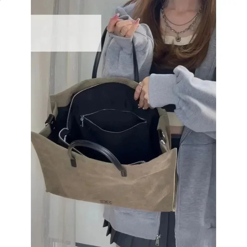 Korean-Style Canvas Tote Bag for Women INS Style Crossbody Bag with Large Capacity for Work and Commute Purse 241231