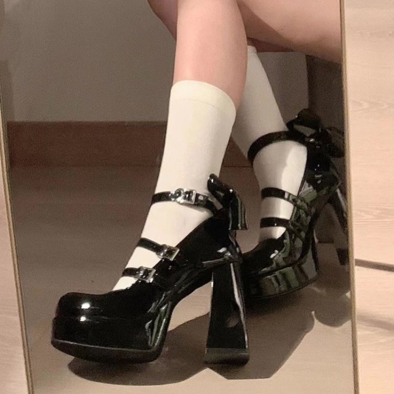 Spring Punk Thick Heel Mary Jane Lolita Shoes Woman Patent Leather Cosplay Shoes Y2k Chunky Platform High Heels Pumps 241230