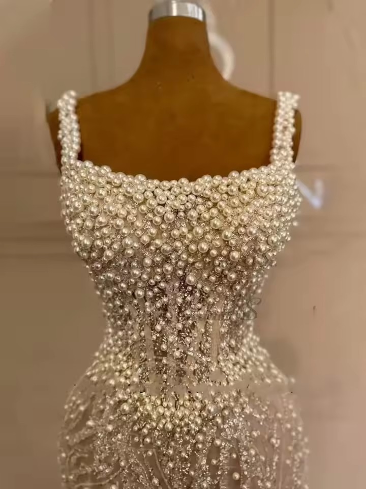 Elegant Evening Dresses For Women Square Neck Sleeveless Gown Sequins Pearls Sweep Train Customized Dress Party