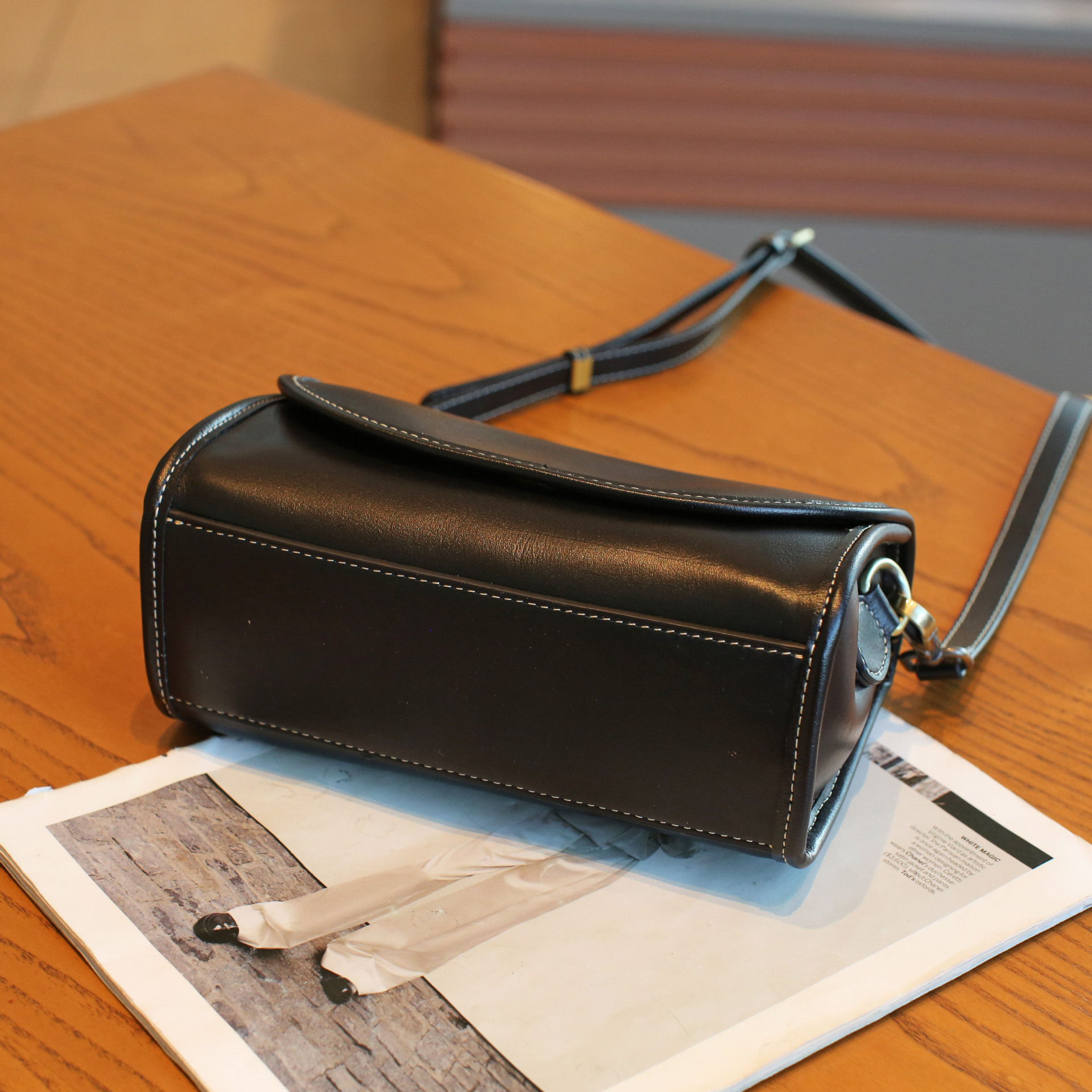 Plant tanned top layer cowhide women's single shoulder crossbody shell simple and fashionable bag, girl's classical small handbag