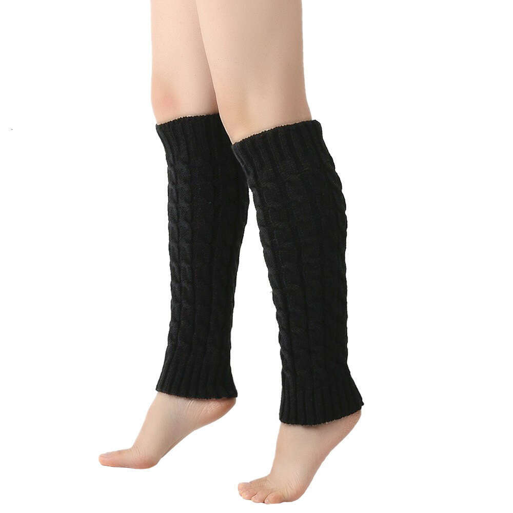 Autumn And Winter Fried Dough Twists Knitting Women's Warm Pile Socks, Figure Eight Wool Leg Guards, Boots