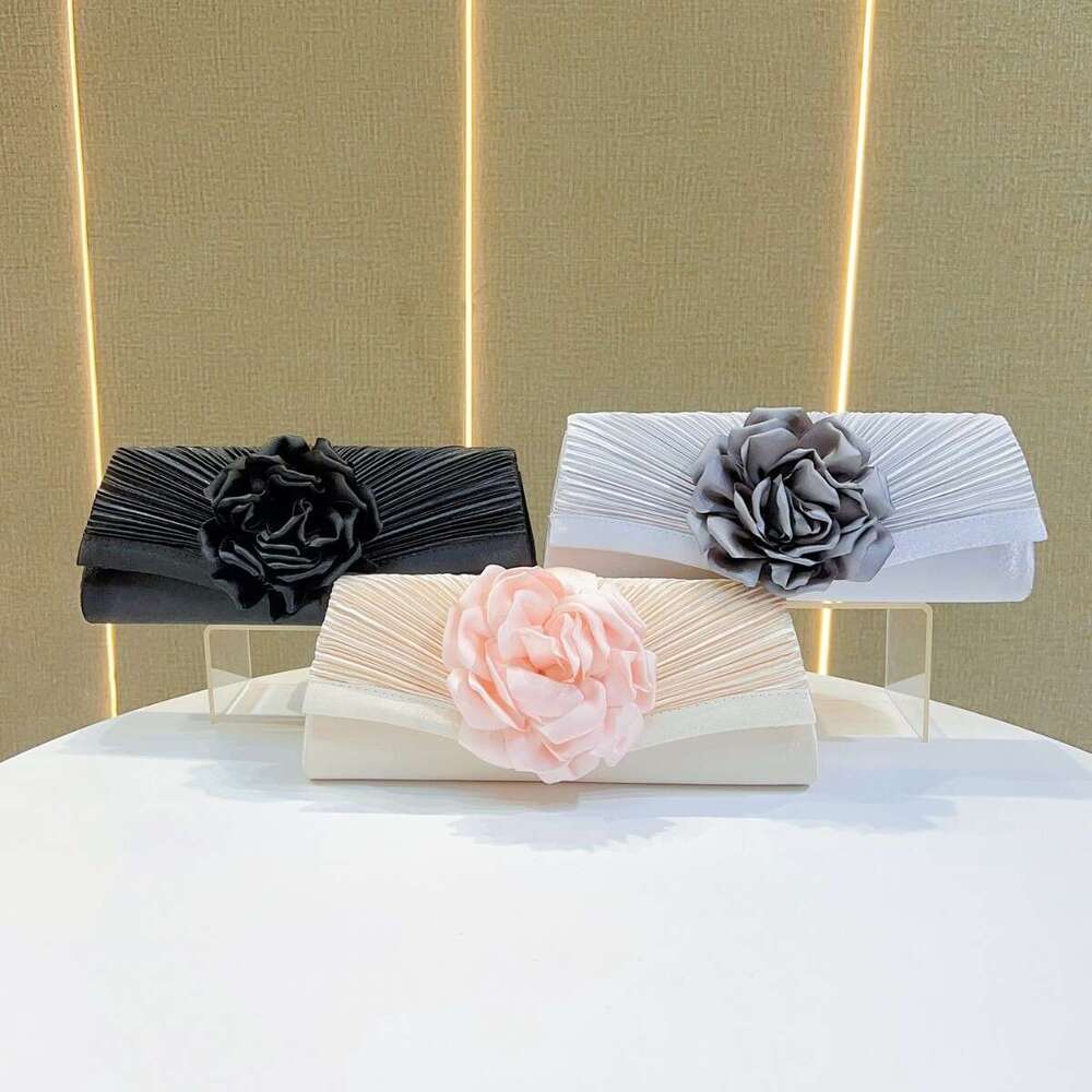 New In Stock Pleated Dress Dinner, Hand-Held With Ral , Crossbody Bag For Banquet