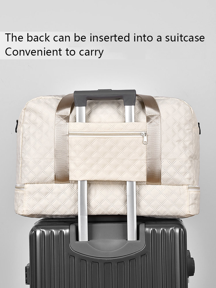 Lightweight Rhombic Lattice Travel Dufile , Large Capacity Sports Fiess Storage Bag, Portable Weekender Overnight Bag