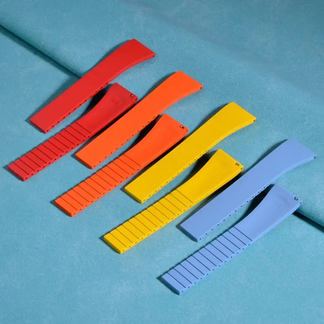 CTS Fluororubber Watch Strap n 18mm 20mm 22mm 21mmQuick Release Butterfly Buckle Watch Bands FKM Strap For Cut To Size 241230