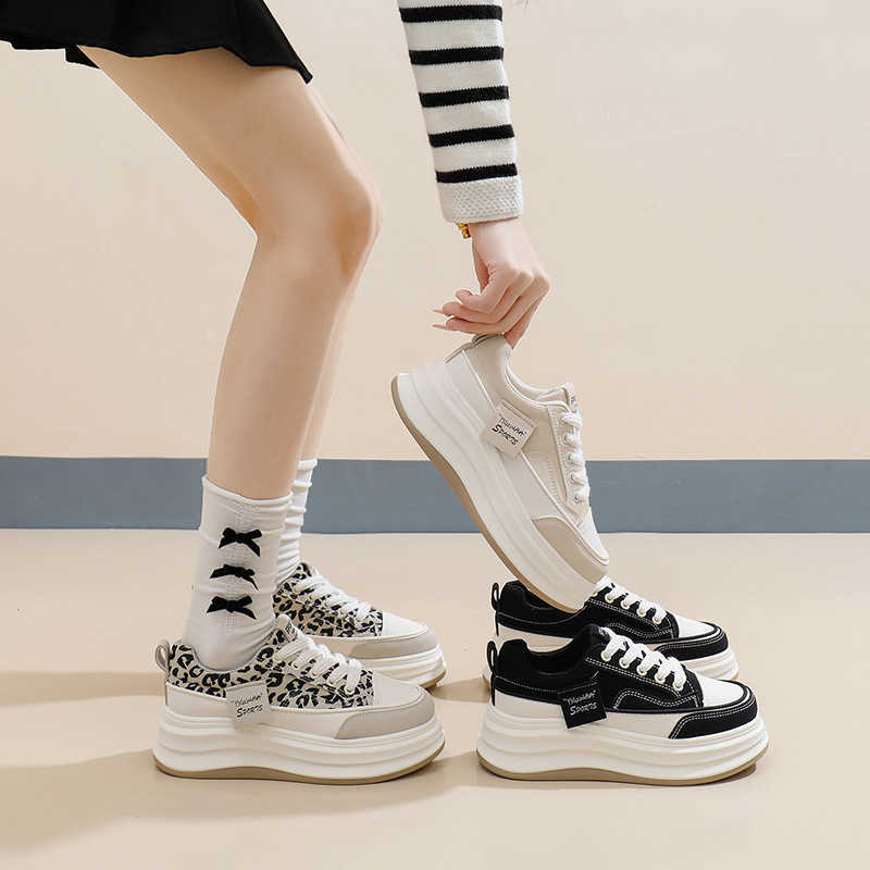 Spring White Shoes Korean Female Students Height Thick soled Sports Board Shoes Casual Shoes Female