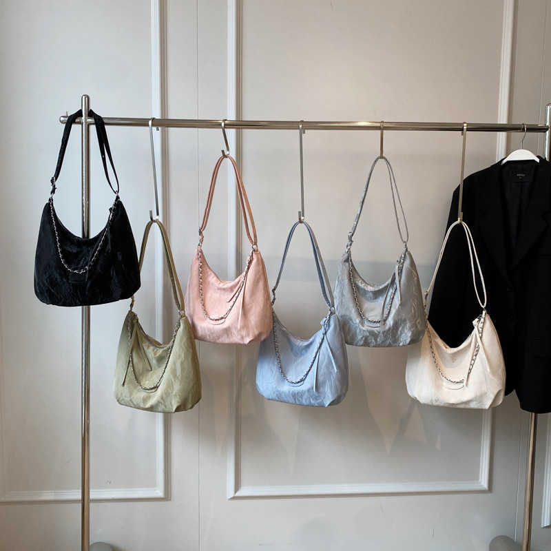 Large Capacity Leisure Commuter Women's 2024 New Texture Trendy Leisure Chain Fashion Single Shoulder Tote Women's Bag