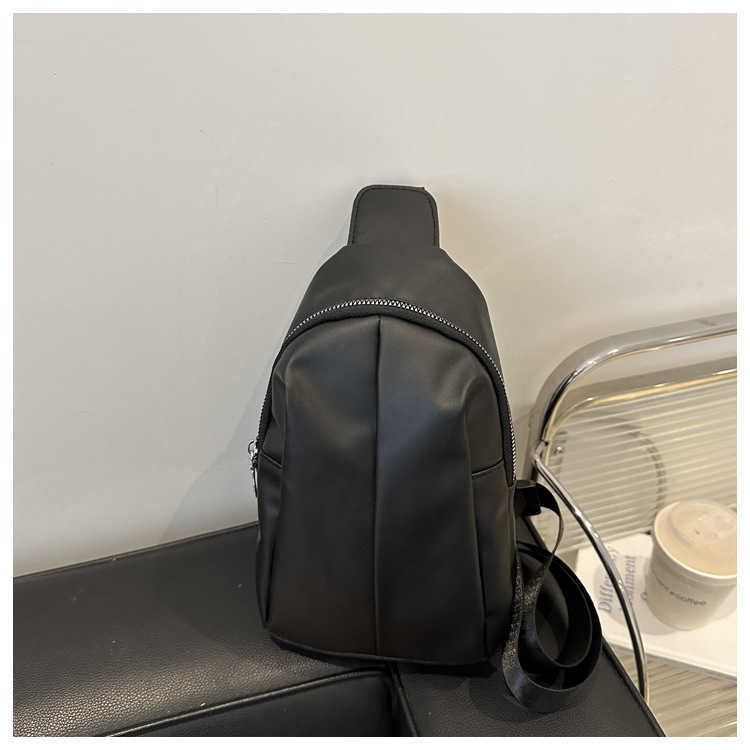 Winter Fashion 2024 New Trendy Design Stylish and Large Capacity Western Style Single Shoulder Cross Chest Bag 241231