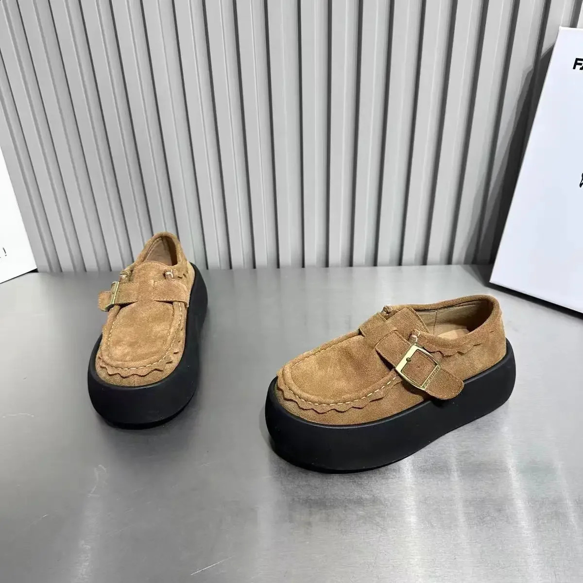 Top Quality Women Loafers Leather Flats Doug Shoes Mary Jane Sandals Platform Womens Casual Boat Lolita Big Toe 241225