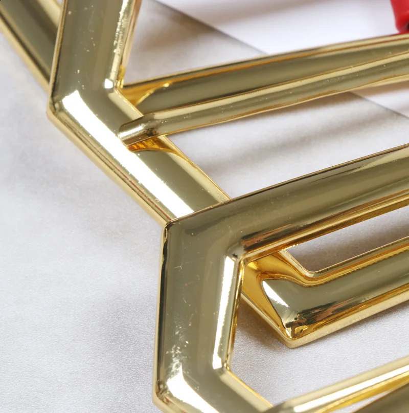 female irregular metal buckle PU leather lychee pattern decoration with woolen wool overcoat waistband seal belt 241226