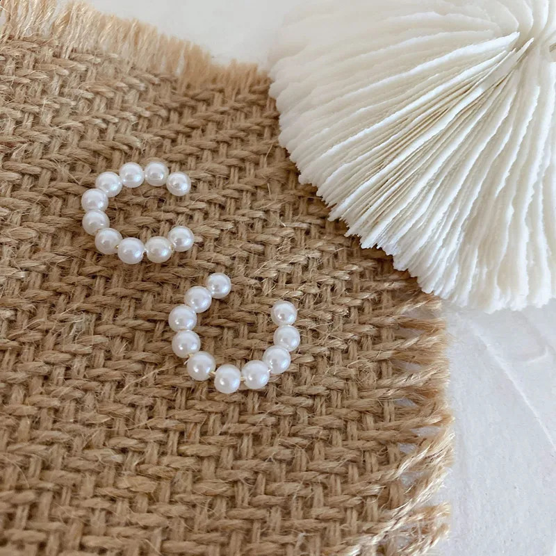 Elegant Simple Pearl Ear Cuff Piercing Clip on Earrings for Women Fashion Korean Sweet Wedding Jewelry 241225