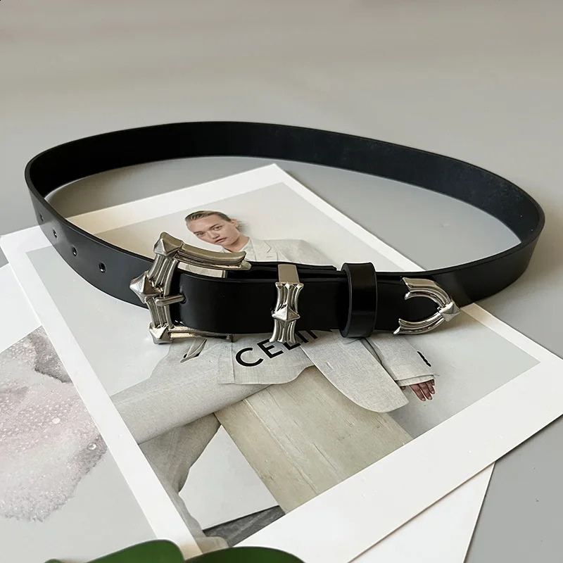 Unisex mens womens silver buckle leather belt for women men jeans casual fashionable female male belt 241226