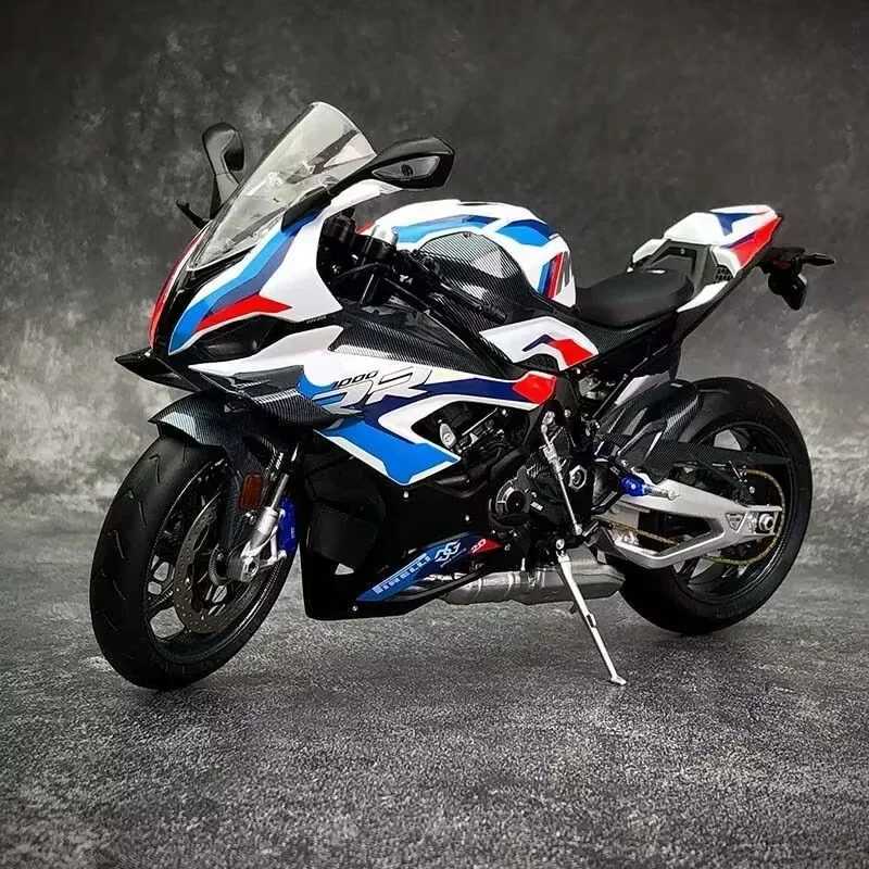 1/9 BMW 1000RR alloy racing motorcycle Diecast metal street sports motorcycle model simulation with lights childrens toy gift W241231