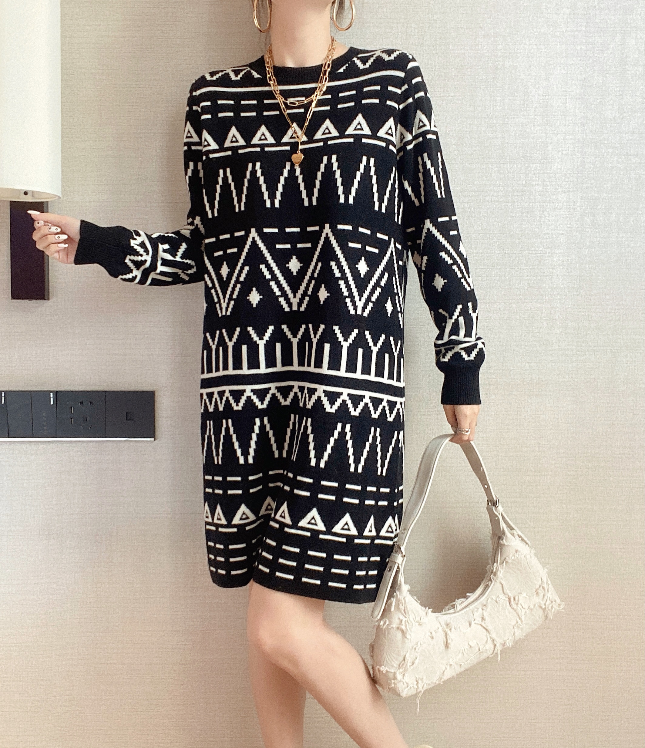 Women's Slim Fit Wool Blend Long Sleeve Top for Fall Layering