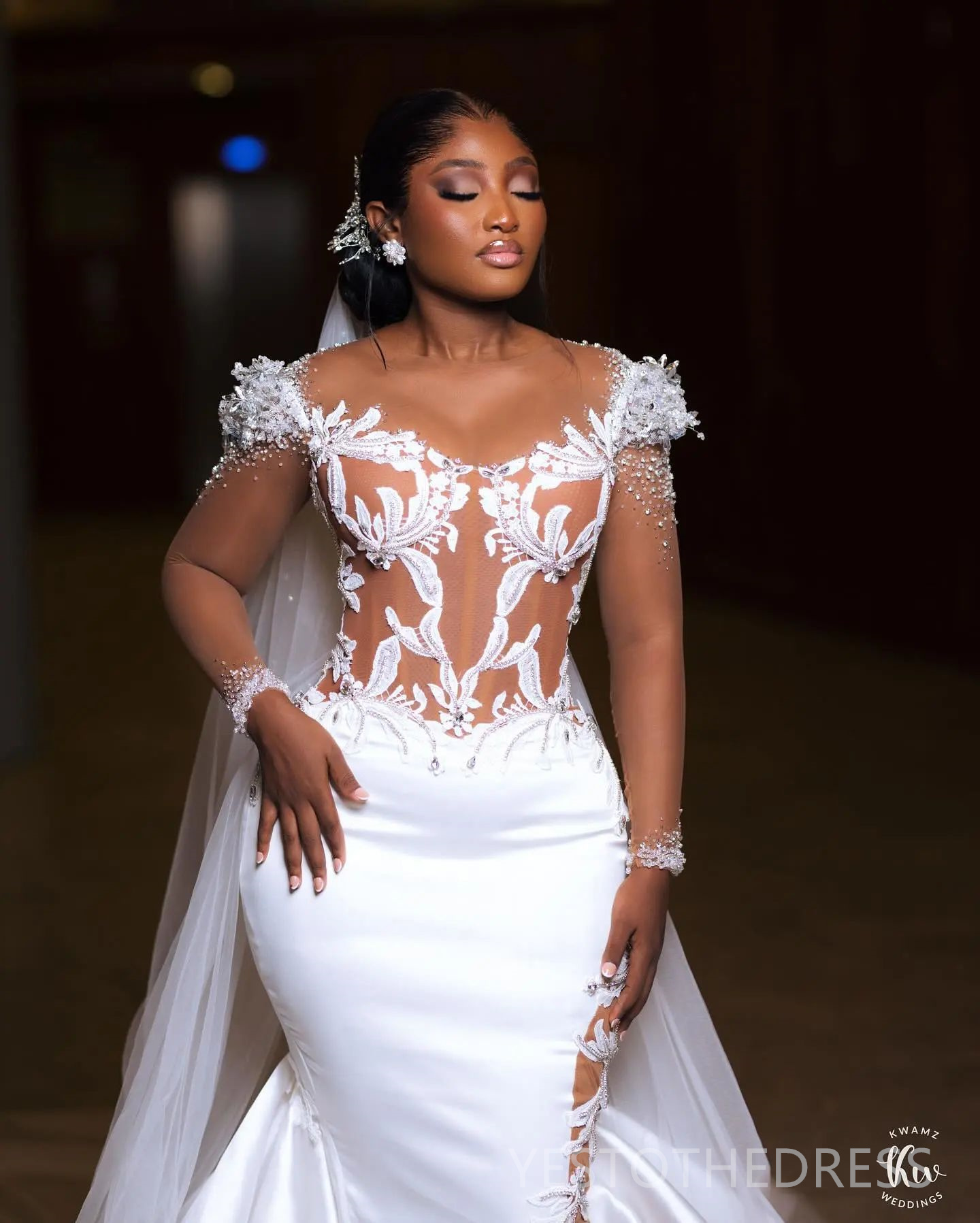 2024 Mermaid Wedding Dresses Bridal Gowns Illusion Mermaid Wedding Gowns for Black Women Long Sleeves Appliqued Beads Lace Rhinestones Crystals Marria