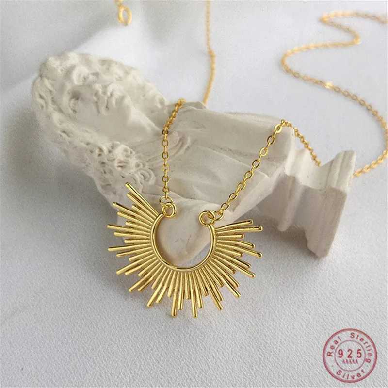 Pendant Necklaces S925 Sterling Silver Simple Golden Sunlight Irregular Pendant Necklace Wedding Party Jewelry Accessories Friendship Gift