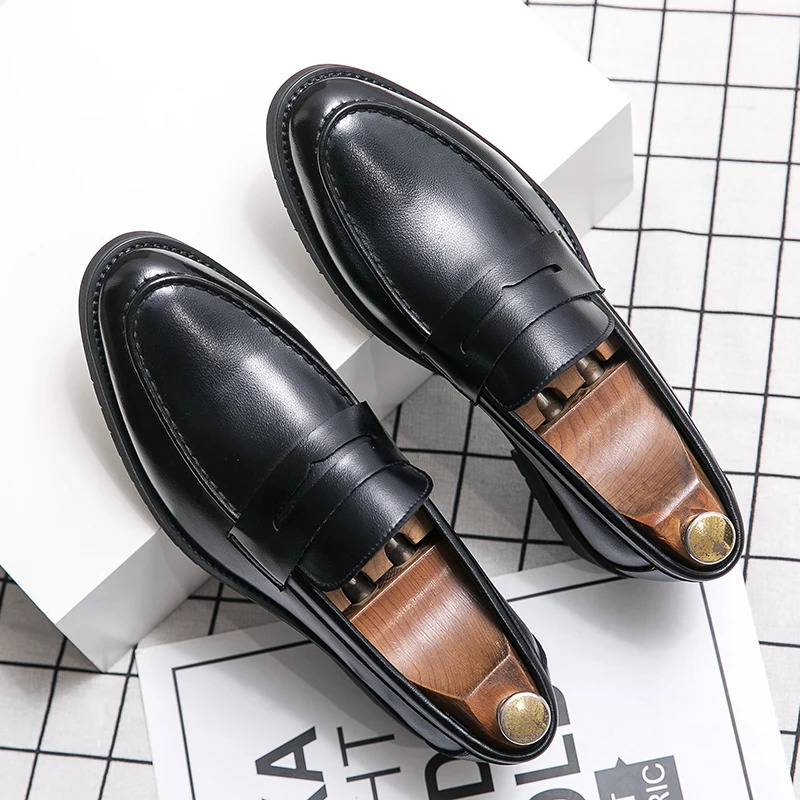 Spring Autumn Selling Mens Loafers Brown Elegant Business Casual Shoes Anti Slip Formal Leather Shoes for Mens 240701