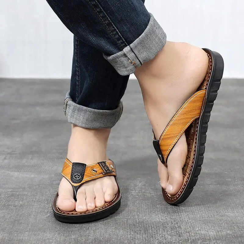Shiatsu Male Slipper Soft Mens Shoe Beach Outdoor Sabot Flat Leather Flip Flops Slides Elegant Original High Quality Fashion 240701