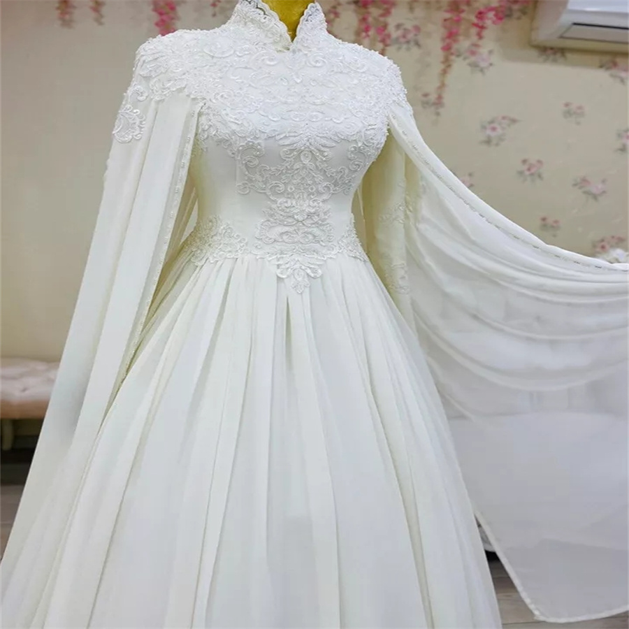 Unique Muslim Wedding Dresses 2024 Moroccan Islamic Dubai Arabic Bridal Gowns Whimsical Muslimah Bride Dress Elegant High Neck Cape Sleeves Country Ve