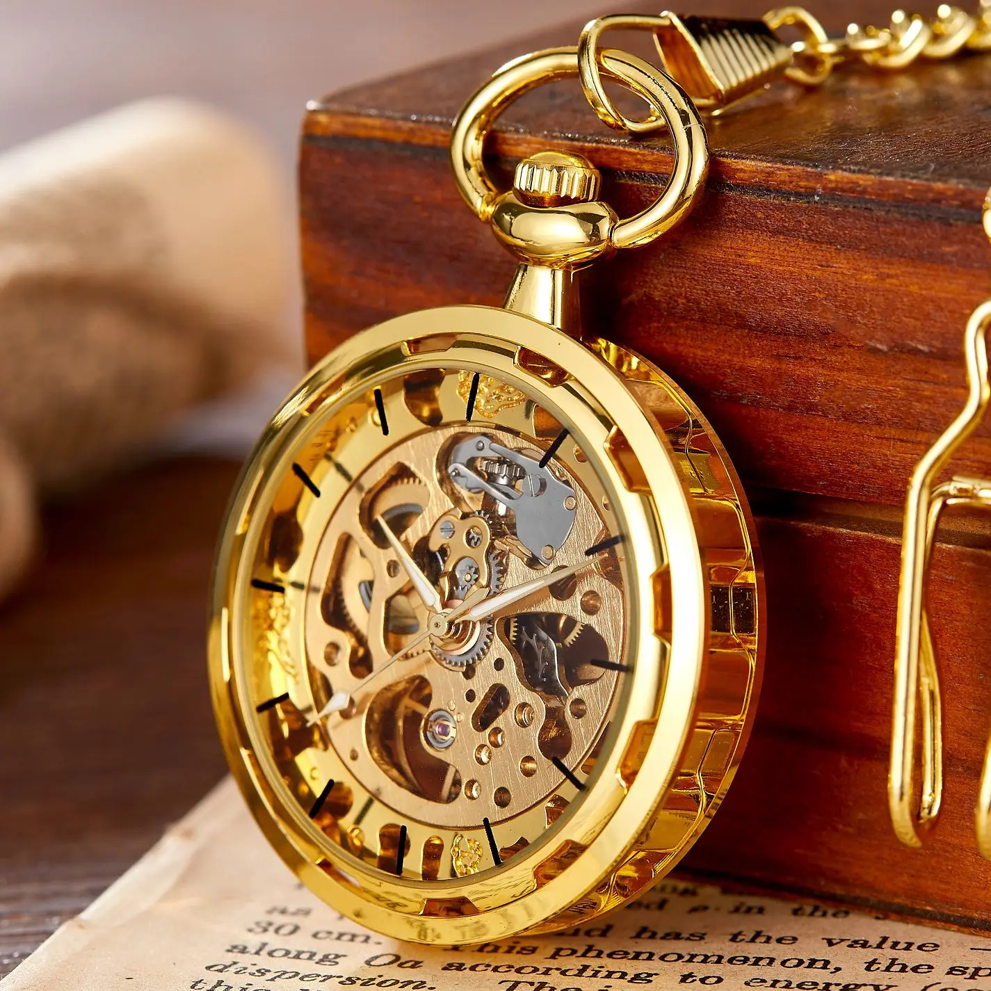 Retro Steampunk Skeleton Mechanical Fob Pocket Watch Clock Necklace Pendant Hand-Winding Men Women Chain Gift 240626