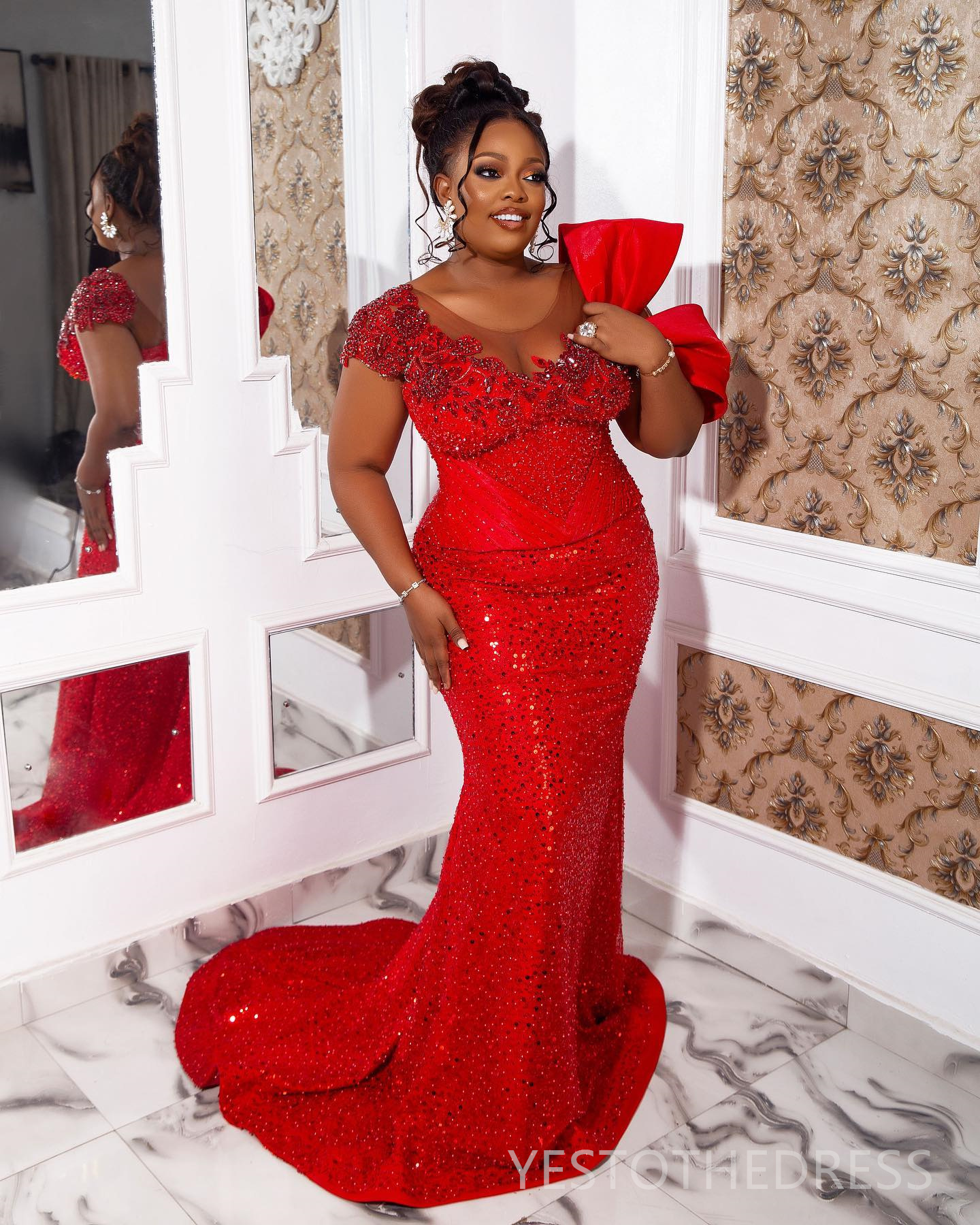 2025 Plus Size Red Prom Dress Mermaid Promdress Evening Dresses for Black Women Short Sleeves Beaded Lace Illusion Birthday Dress Second Reception Gow