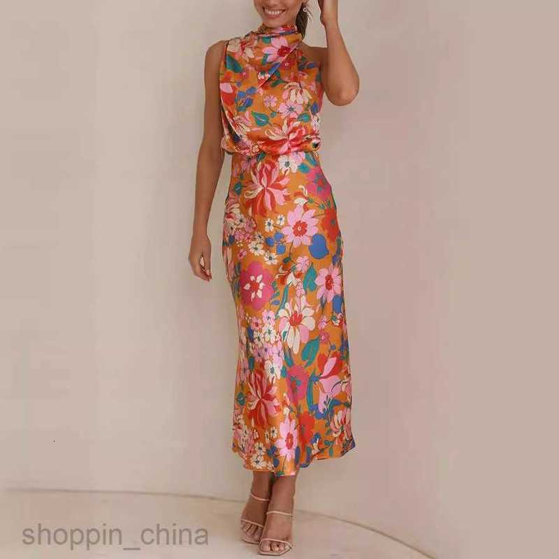 Basic Casual Dresses Women mature temperament women's sleeveless strapless printed satin dress