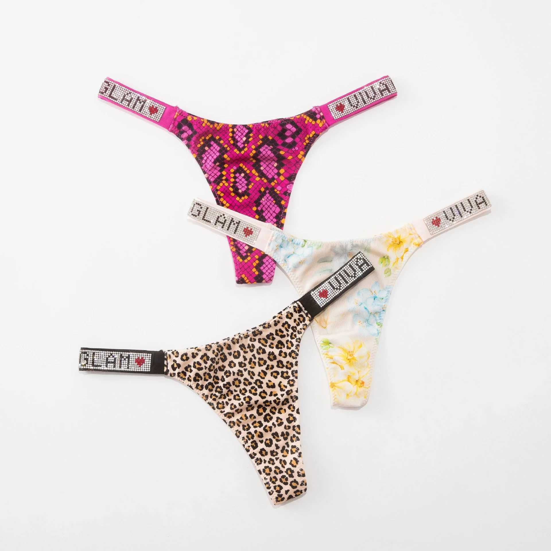 Briefs Panties Vs new diamond letter flower printed thong satin sexy womens underwear sports breathable seamless underwear soft underwear J240629