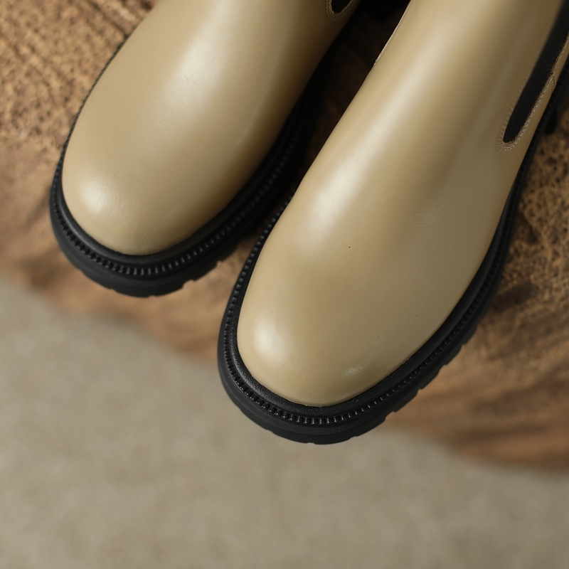 Women's New Autumn Winter Leather Round Head Thick Bottom Middle Heel Large Calf Short Boots