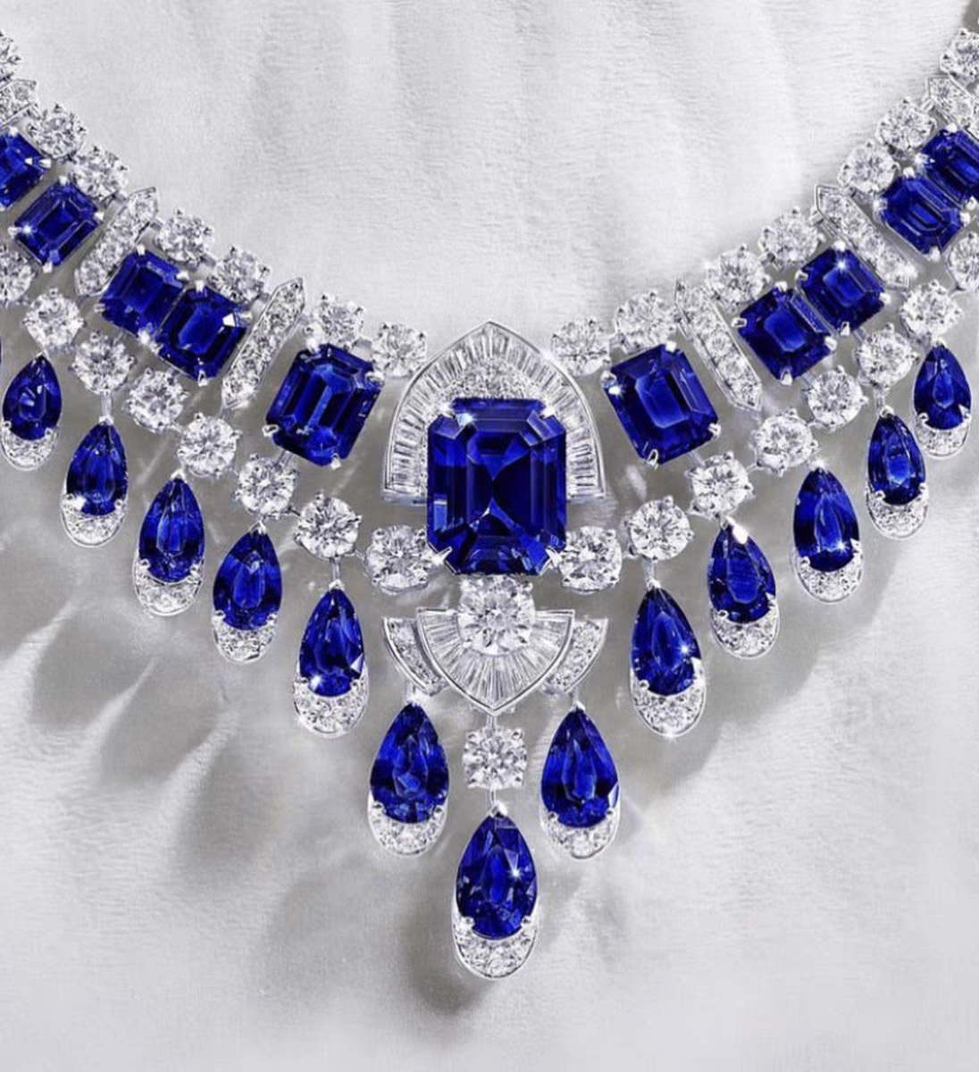 2025 Handmade Sparkling Bridal Pendant Luxury Jewelry 18K White Gold Fill Water Drop Yellow Moissanite Diamond Party Gorgeous Women Wedding Necklace G