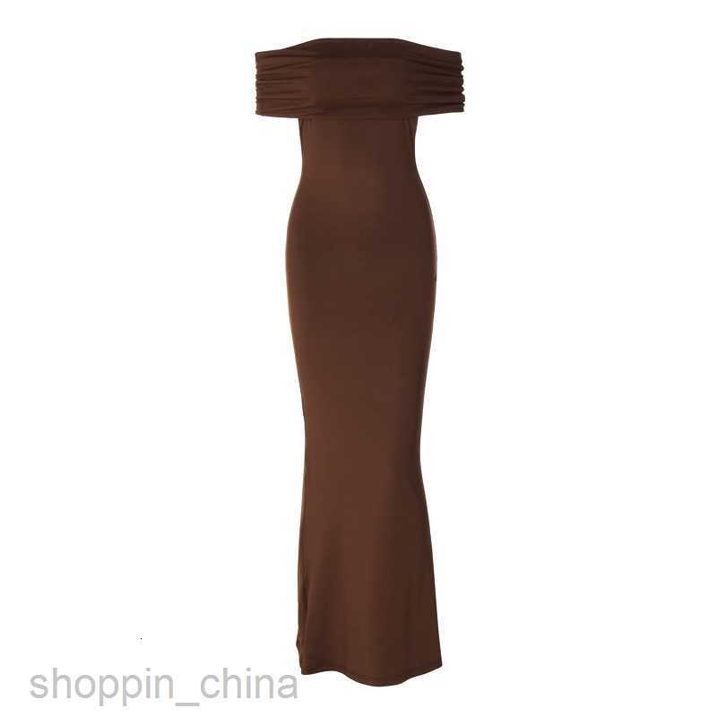 Basic Casual Dresses Women Women's Spring New One Shoulder Pleated Dress Slim Fit and Slim Split Bottom Dress for Women