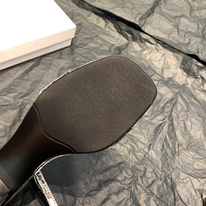 Women's New Spring/Summer Square Headed Genuine Explosive Pattern Cowhide Simple Diamond High Heel Large Size Sandals