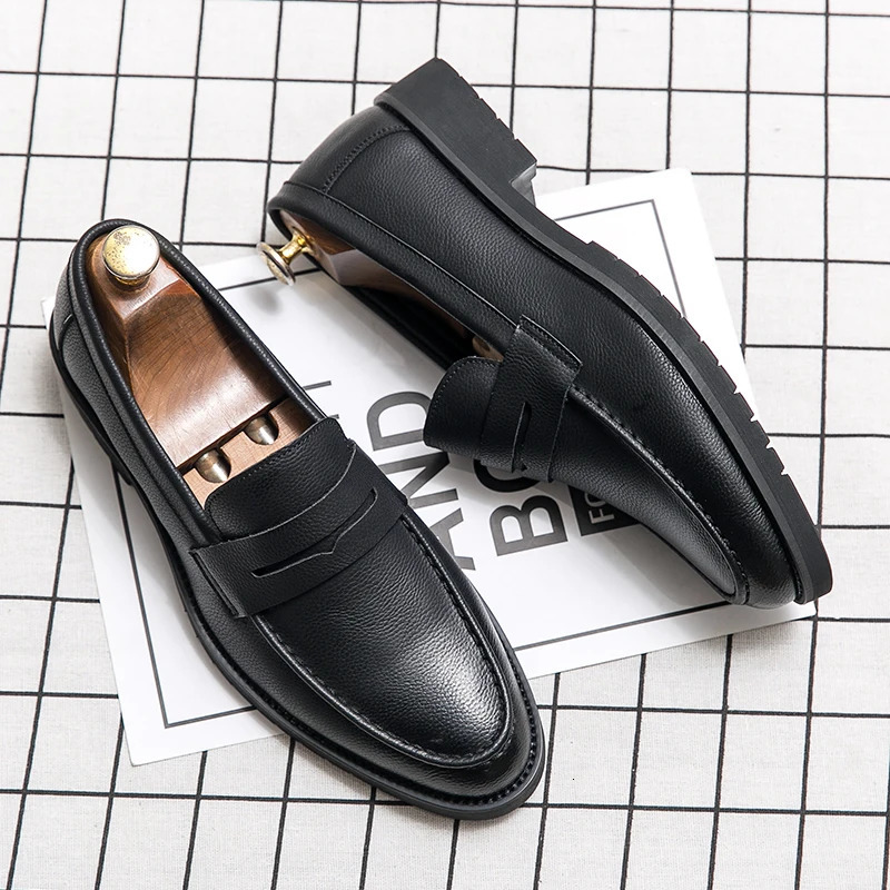 Spring Autumn Selling Mens Loafers Brown Elegant Business Casual Shoes Anti Slip Formal Leather Shoes for Mens 240701