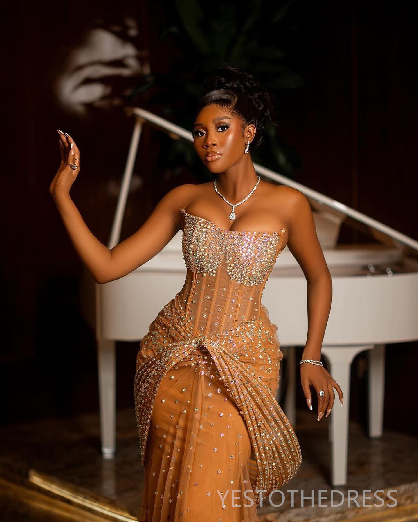 2024 Aso Ebi Champagne Prom Dresses for Black Women Mermaid Promdress Illusion Evening Dresses Elegant Rhinestones Decorated Tulle Gala Engagement Gow