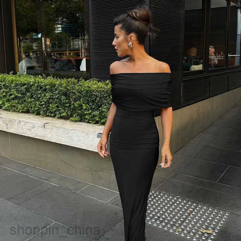 Basic Casual Dresses Women Women's Spring New One Shoulder Pleated Dress Slim Fit and Slim Split Bottom Dress for Women