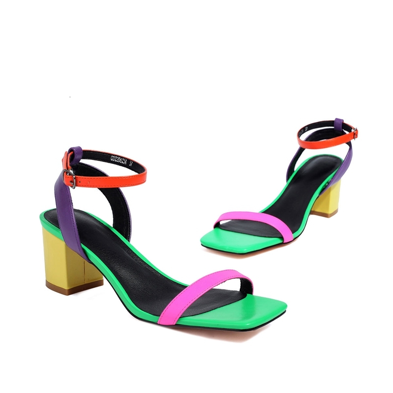 2024 Women's New Spring/Summer Colored Open Toe Metal Elastic Belt Buckle High Heel Large Size Sandals