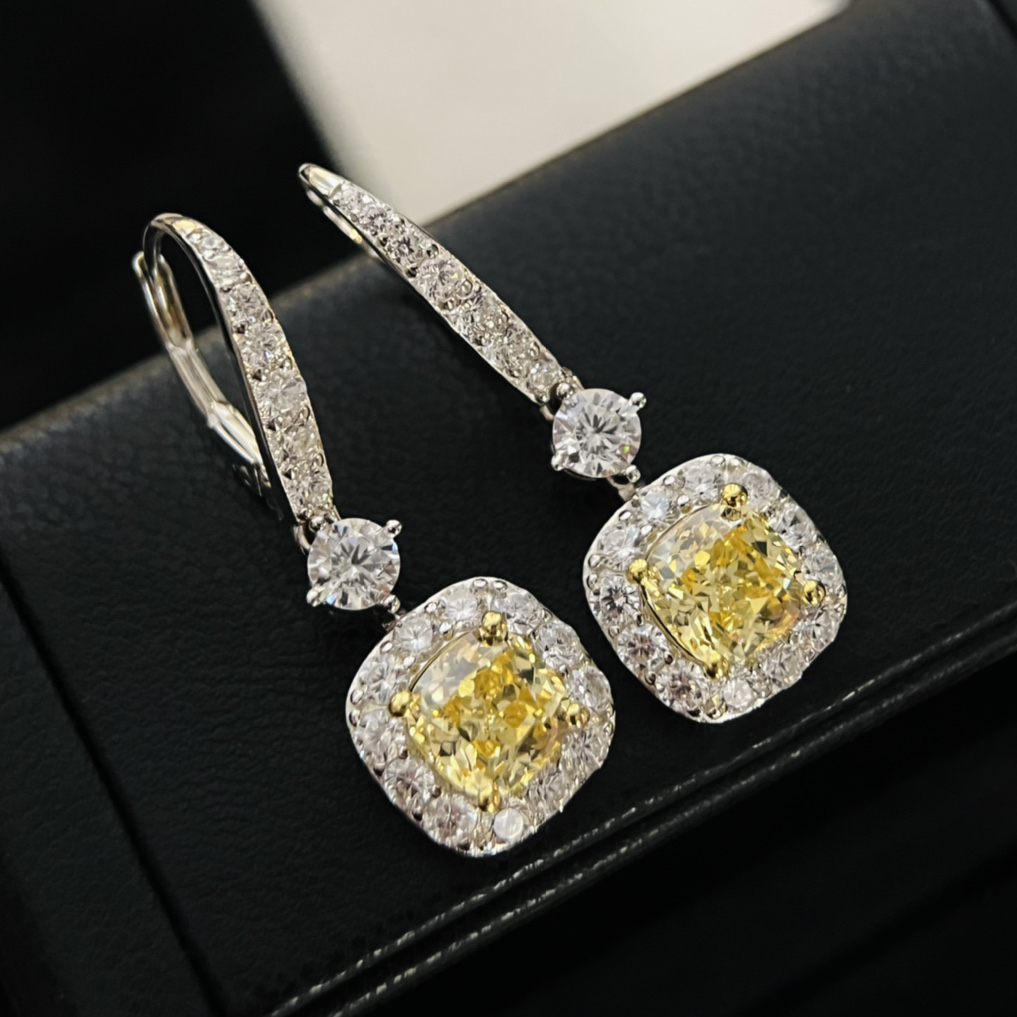 Earrings Made of natural shells and natural agate Gold Plated 18K designer for woman T0P quality diamond European size anniversary gift with box 011