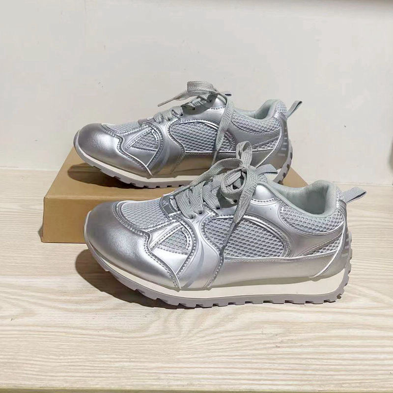 Thick sole with increased height, single mesh breathable dad's shoes, women's summer new Forrest sports shoes