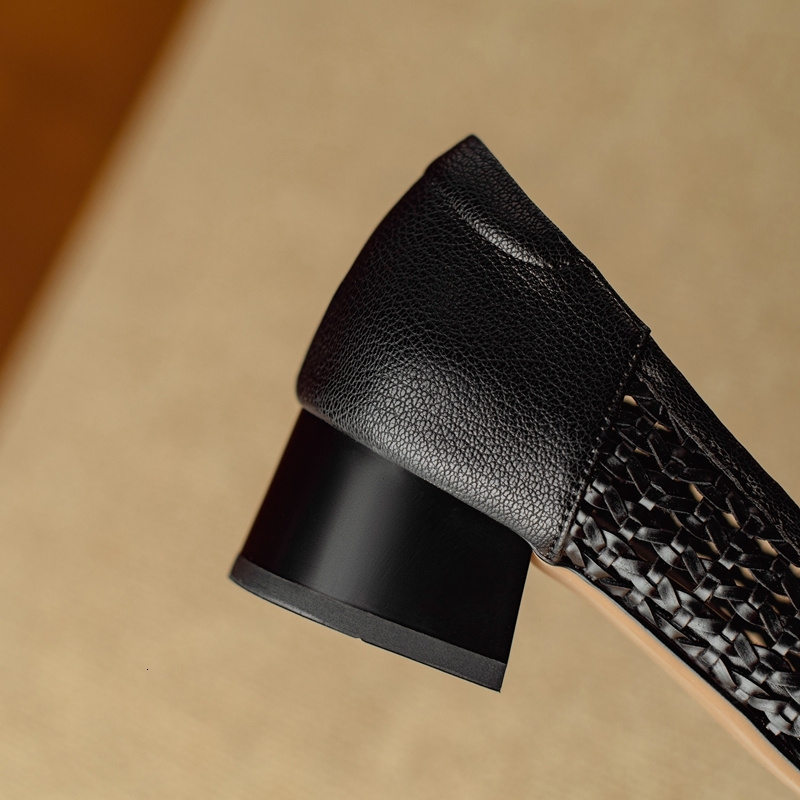 Women's New Round Head Spring And Autumn Knitted Genuine Leather Cowhide Metal Accessories Mid Heel Large Size Single Shoes